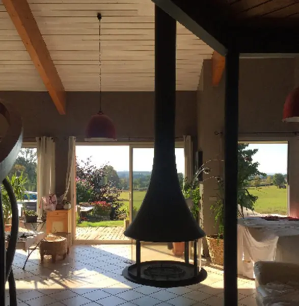 Tout Feu Tout Flamme, Saint Ferreol d'Auroure (43) POÊLE À BOIS, GRANULÉS, CHEMINÉE, FOYER, INSERT