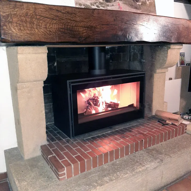 Installation of an Archiflam wood-burning stove, La Fare Les Oliviers 13