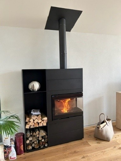 Installation d'un insert à bois par le revendeur SEGUIN à Seloncourt