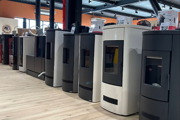 intérieur du magasin Autour du feu à Champniers